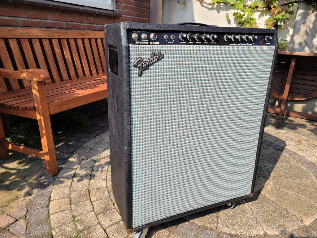 Fender Studio Bass 1979 200 Watt