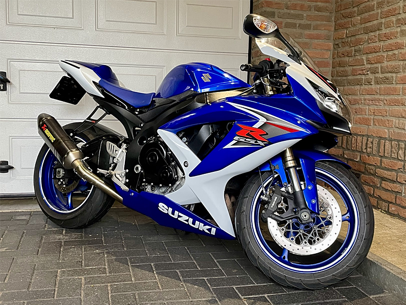 Suzuki GSX-R 600 K8