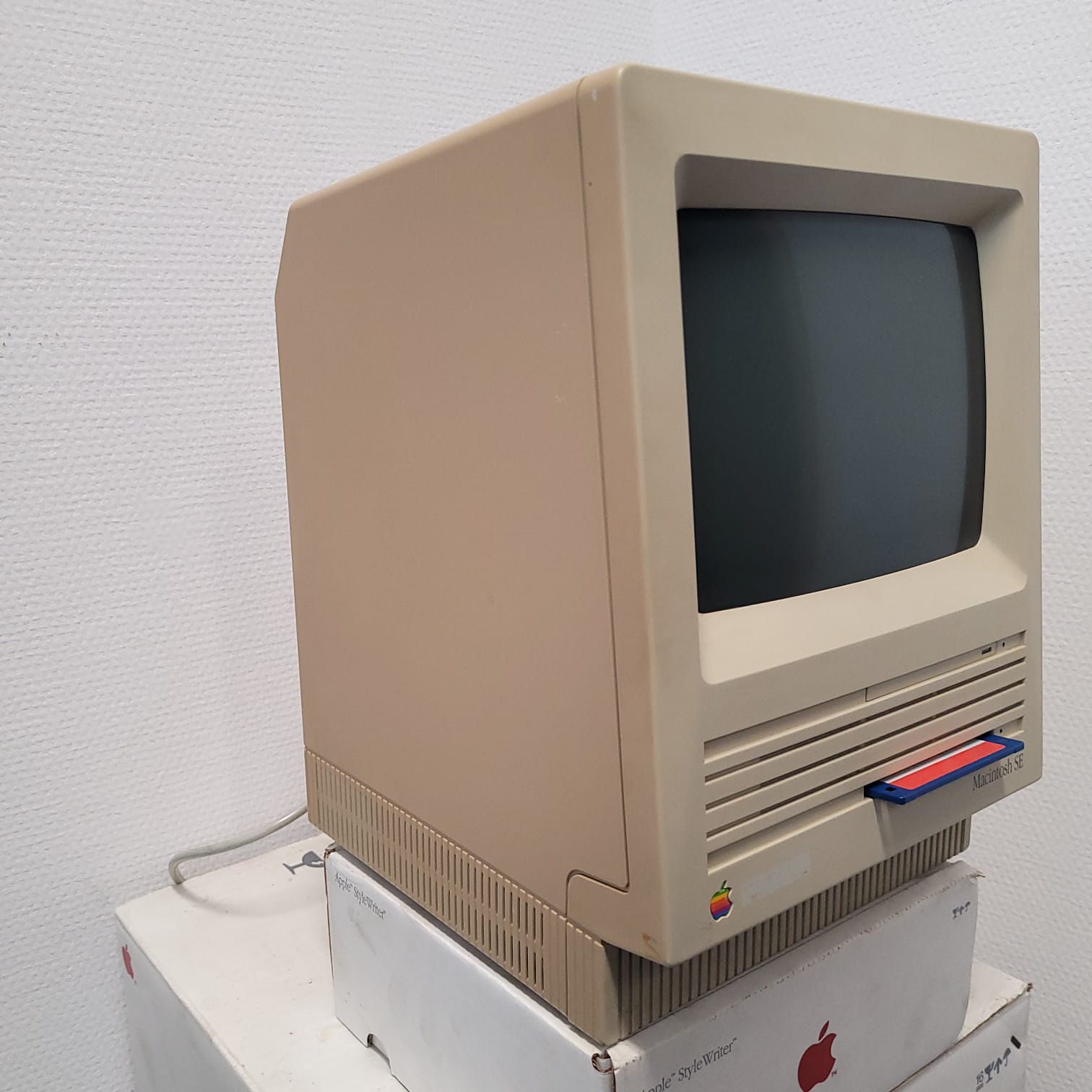 Apple MacIntosh SE