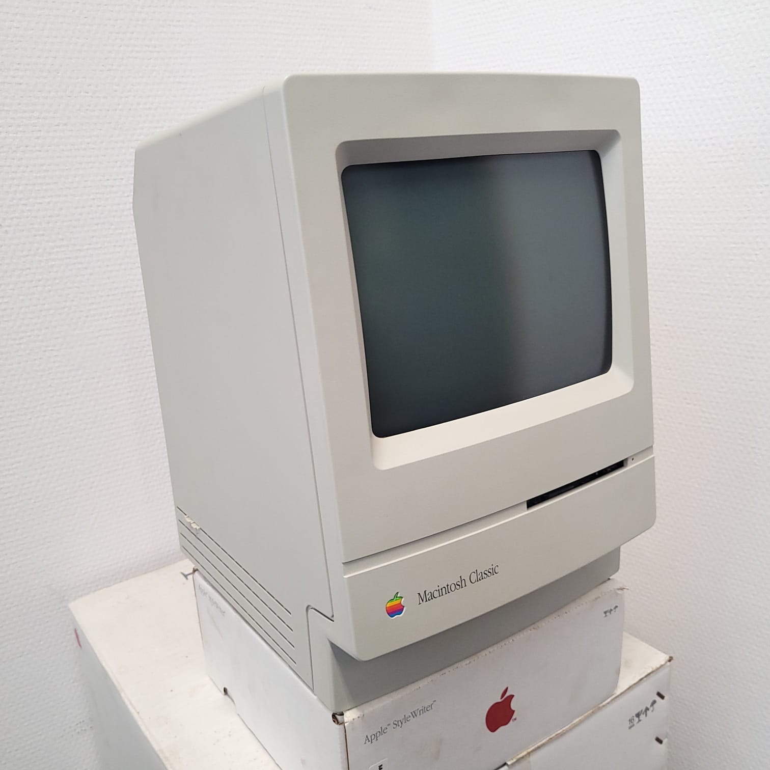 Apple MacIntosh Classic