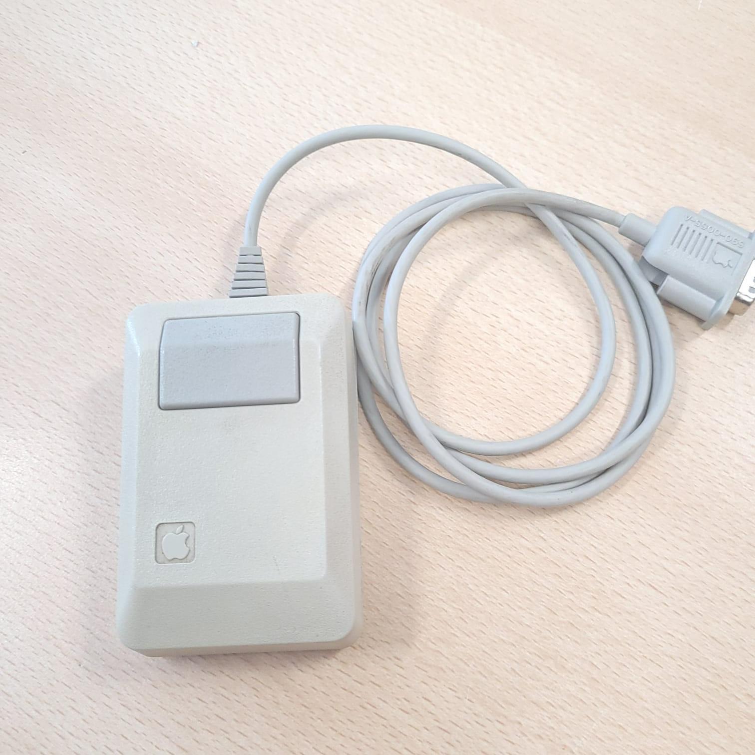 Muis type M0100