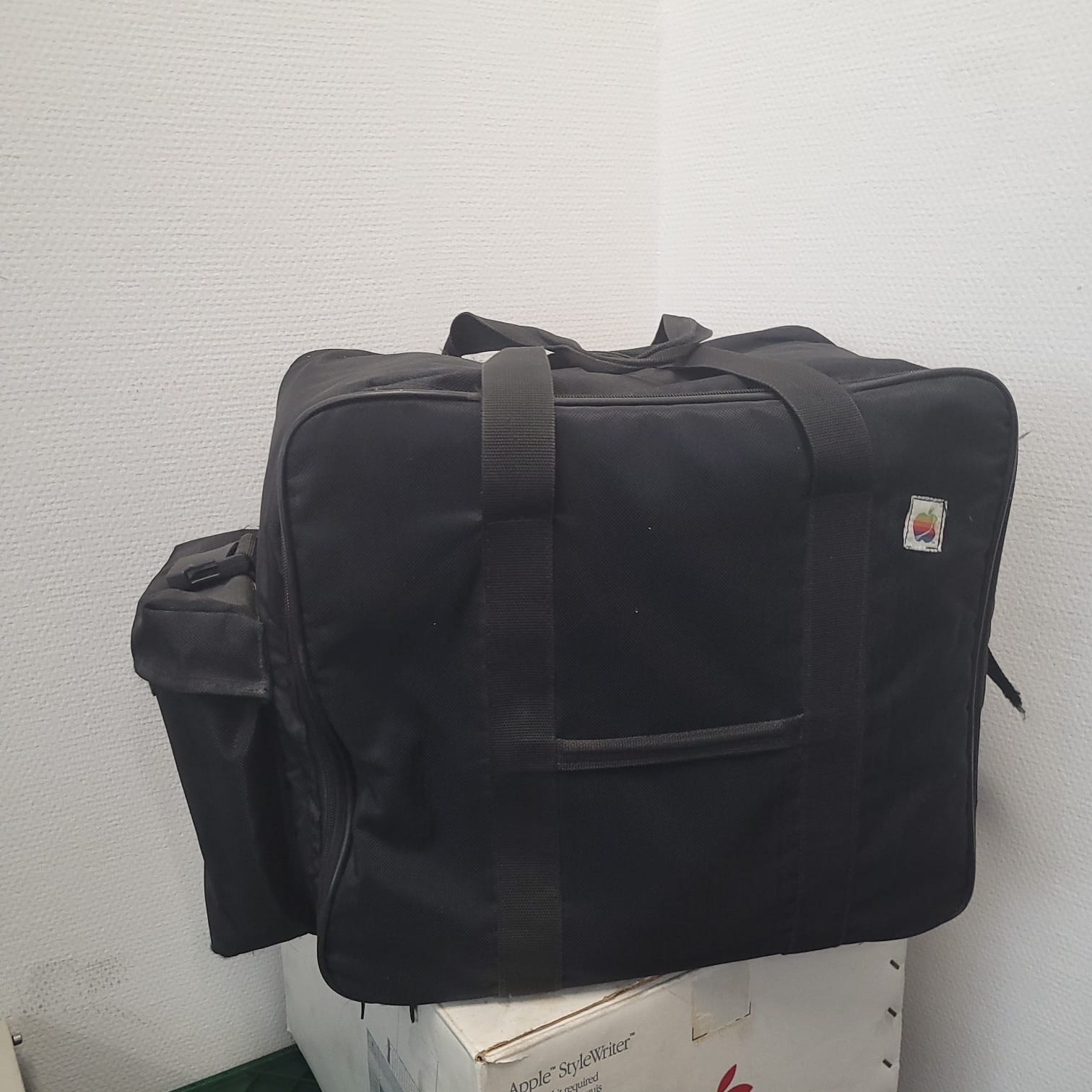 MacBag zwart met logo